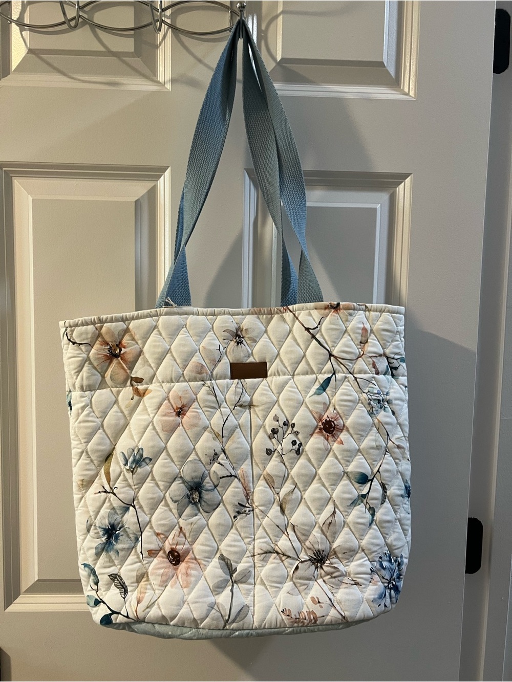 Maison d’ Hermine Quilted Shopping Floral Tote Bag in Cream and Blue